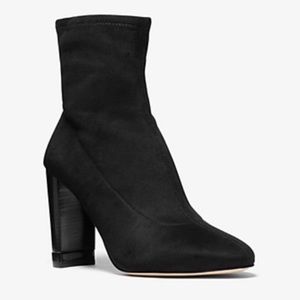 Michael Kors Mandy Stretch Ankle Boot, size 7